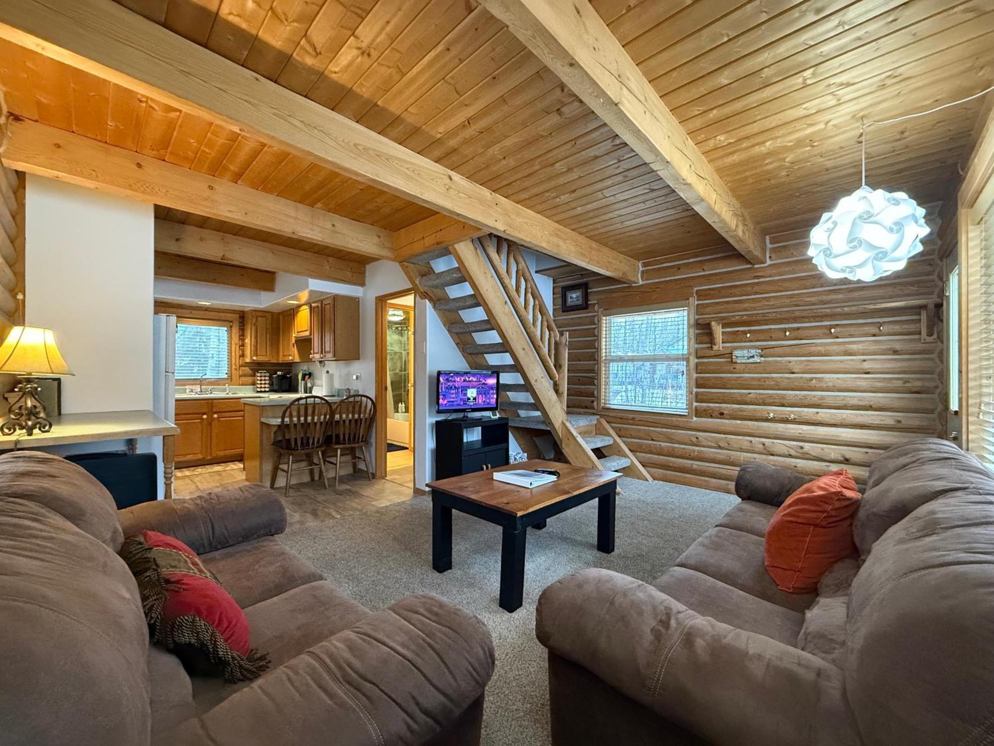 Talkeetna Log Cabin With Hot Tub Unit 1 Eksteriør bilde